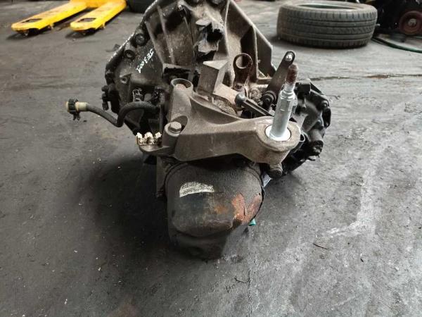 BOITE DE VITESSE MANUEL RENAULT TWINGO 1.0TCE JE3001 - Vue 4